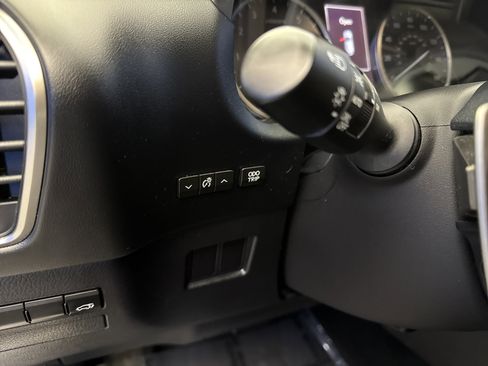 Used 2018 Lexus NX 300 FWD image 15