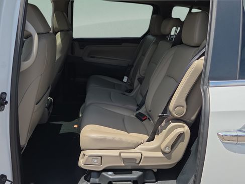 Certified 2023 Honda Odyssey EX-L image 11