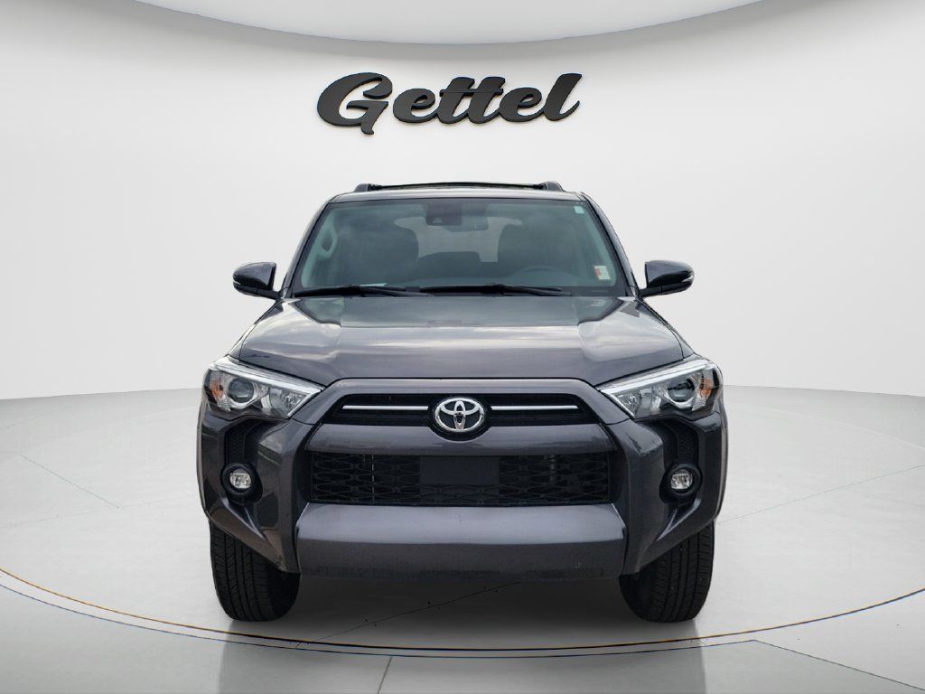 Used 2023 Toyota 4Runner SR5 Premium w/ Moonroof Package AWD/4WD image 2