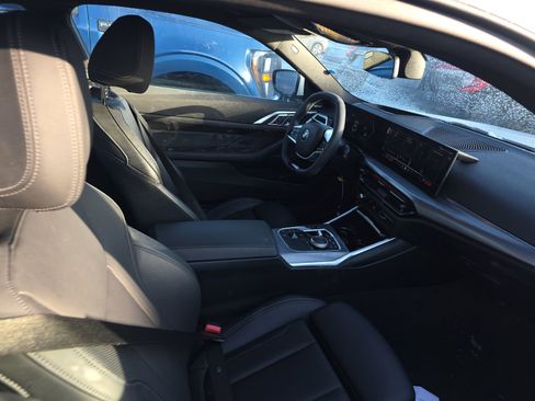 Used 2026 BMW 430i xDrive Coupe image 11