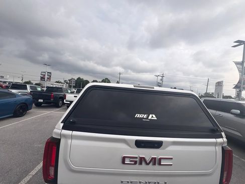 Used 2024 GMC Sierra 1500 Denali w/ Technology Package AWD/4WD image 27