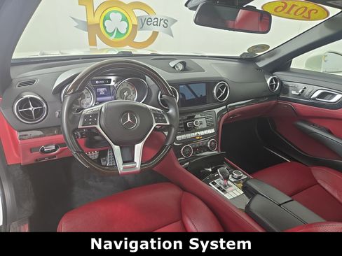 Used 2016 Mercedes-Benz SL 550 image 12
