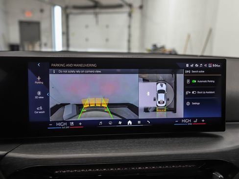 New 2026 BMW 230i xDrive Coupe w/ Convenience Package image 18