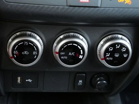 Used 2022 Mitsubishi Outlander Sport ES AWD/4WD image 23