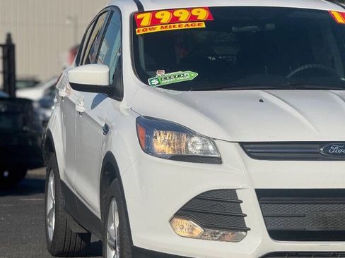 Used 2014 Ford Escape SE image 9