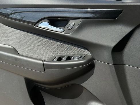 Certified 2025 Chevrolet TrailBlazer LT FWD image 27