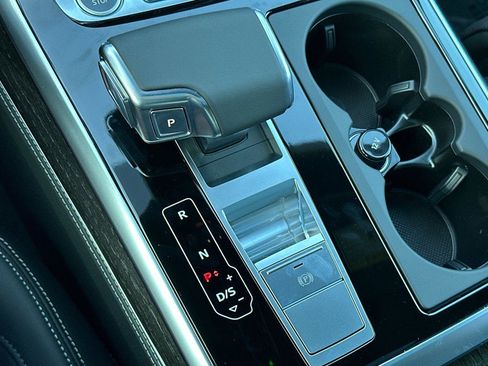 New 2026 Audi Q8 Prestige image 21