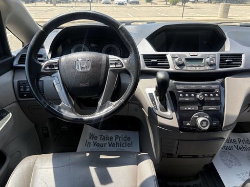 Used 2013 Honda Odyssey EX-L image 18