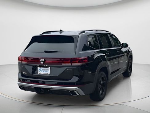 New 2026 Volkswagen Atlas Peak Edition AWD/4WD image 8