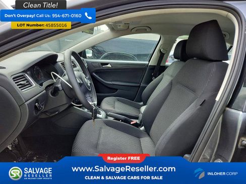 Used 2014 Volkswagen Jetta S image 9