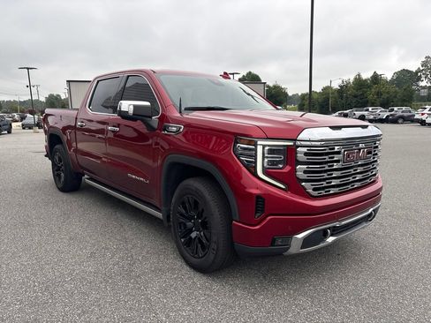 Used 2023 GMC Sierra 1500 Denali AWD/4WD image 8