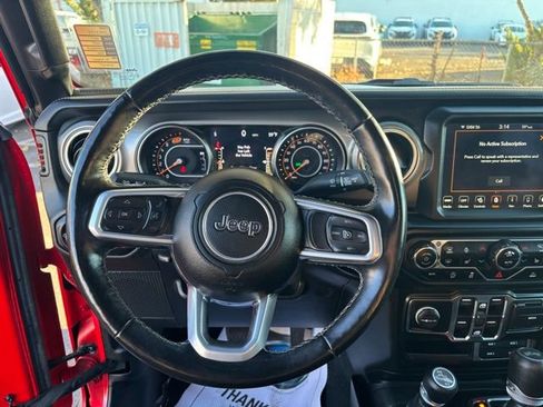 Used 2021 Jeep Wrangler Unlimited Sahara image 16