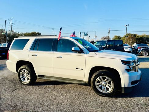 Used 2017 Chevrolet Tahoe LT image 29