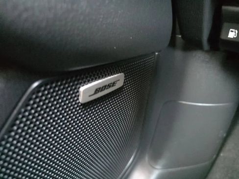 Used 2018 MAZDA CX-5 Touring w/ Preferred Equipment Package FWD image 26