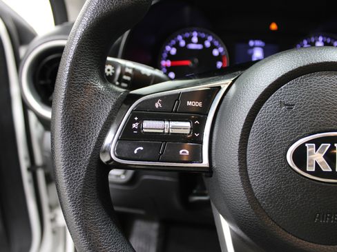 Used 2019 Kia Forte LXS image 10