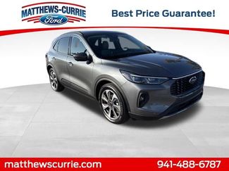 Certified 2025 Ford Escape Platinum w/ Premium Technology Package video 1