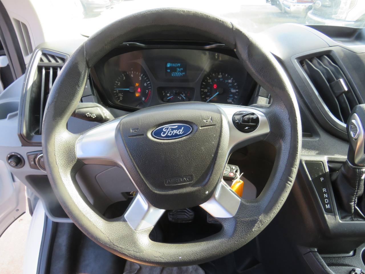 Used 2019 Ford Transit 250 148 Medium Roof RWD image 10