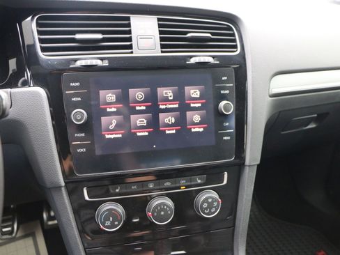 Used 2020 Volkswagen GTI SE FWD image 21