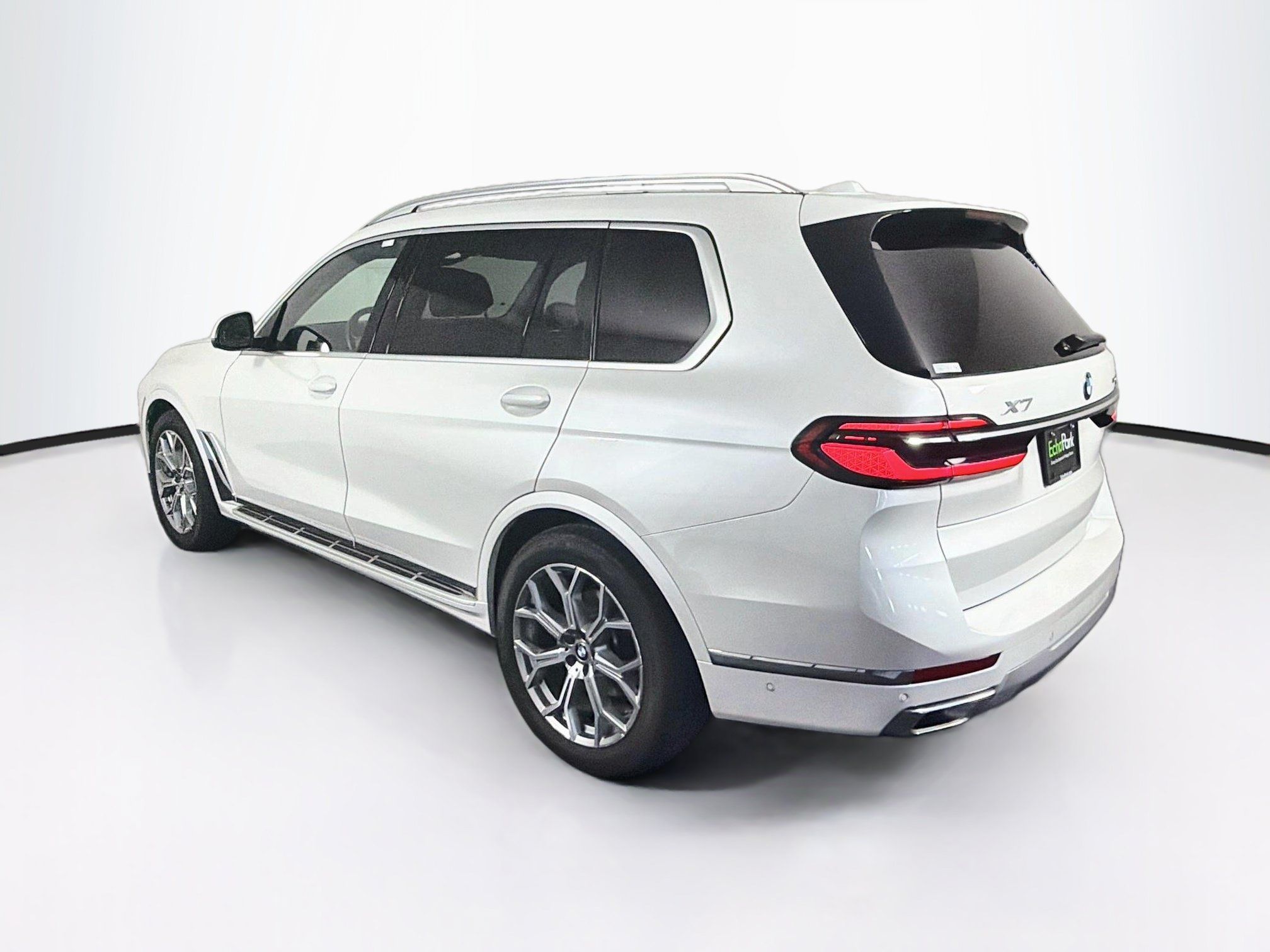 Used 2025 BMW X7 xDrive40i AWD/4WD image 5