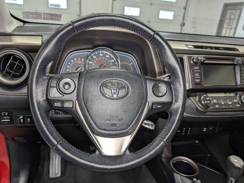 Used 2013 Toyota RAV4 Limited AWD/4WD image 36