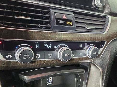 Used 2020 Honda Accord EX-L image 19