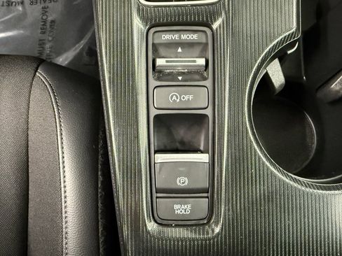 Used 2024 Honda Civic Sport image 25