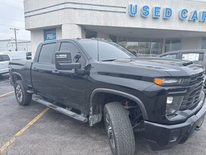 Used 2024 Chevrolet Silverado 2500 Custom w/ Custom Value Package