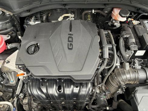 Used 2024 Kia Sorento S FWD image 32