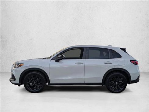 Used 2024 Honda HR-V Sport image 9