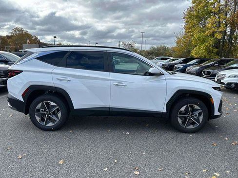 New 2026 Hyundai Tucson SEL image 2