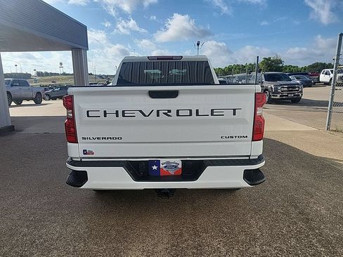 Used 2026 Chevrolet Silverado 1500 Custom w/ LPO, Dark Essentials Package RWD image 7