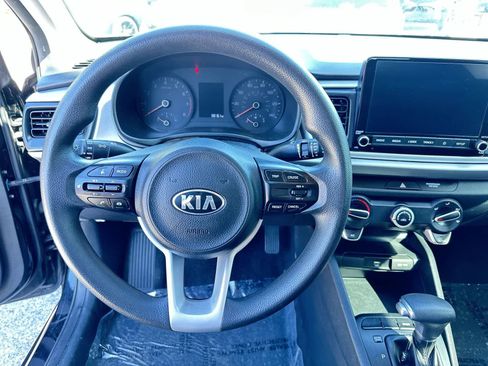 Used 2021 Kia Rio S FWD image 18