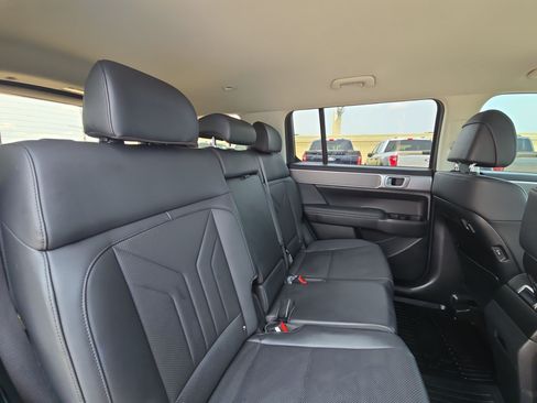 Used 2026 Hyundai Santa Fe SEL FWD image 29