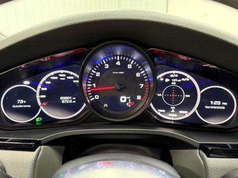 Used 2020 Porsche Cayenne AWD/4WD image 21