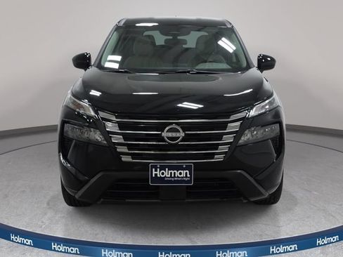 Used 2025 Nissan Rogue SV AWD/4WD image 3