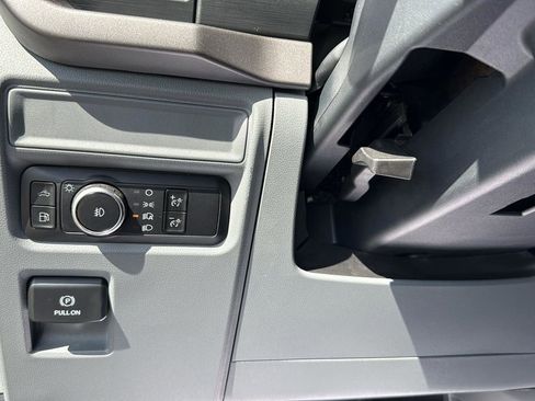 Used 2025 Ford F150 XLT w/ Equipment Group 301A Standard image 18