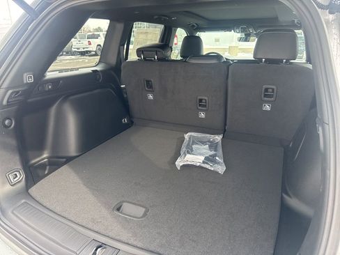 New 2026 Jeep Grand Cherokee Limited w/ Limited Altitude Package image 41