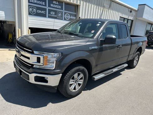 Used 2019 Ford F150 XLT AWD/4WD image 2