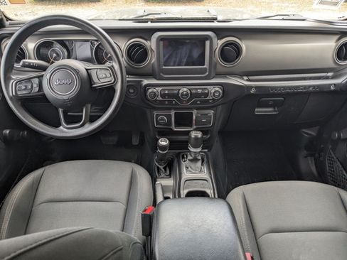 Used 2022 Jeep Wrangler Unlimited Sport AWD/4WD image 13