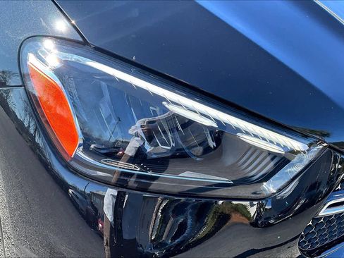 Used 2024 Mercedes-Benz GLE 450 4MATIC w/ AMG Line Exterior image 27