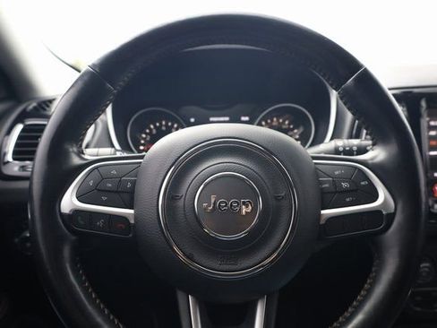 Used 2019 Jeep Compass Limited w/ Safety & Security Group image 13