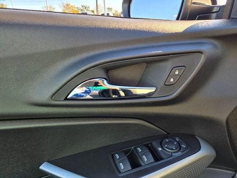 New 2026 Chevrolet Trax LS w/ LS Convenience Package image 17