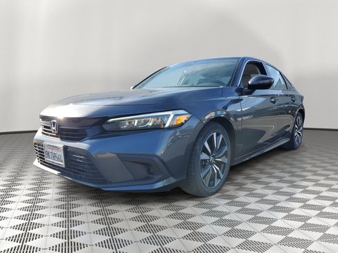 Certified 2024 Honda Civic EX image 3