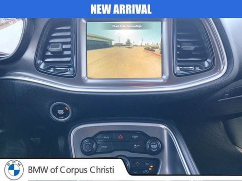 Used 2020 Dodge Challenger SXT image 18