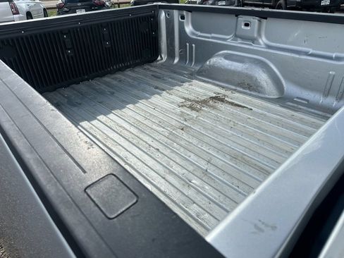 Used 2019 Chevrolet Silverado 1500 LT AWD/4WD image 27