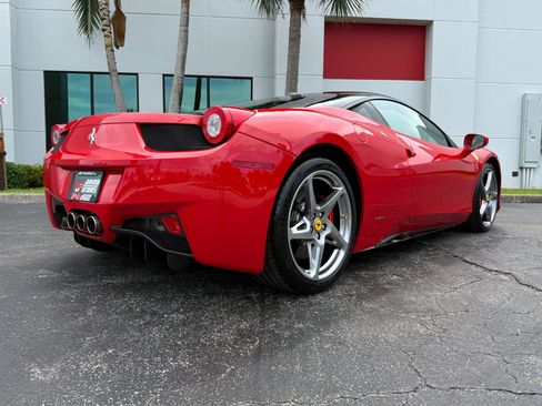 Used 2011 Ferrari 458 Italia Coupe RWD image 20