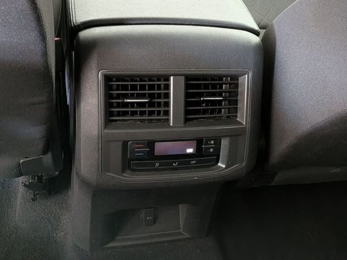 Used 2019 Volkswagen Atlas S FWD image 18