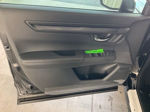 New 2026 Honda CR-V LX image 5