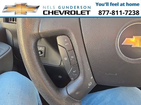 Used 2018 Chevrolet Express 3500 Work Van w/ Power Convenience Package image 16