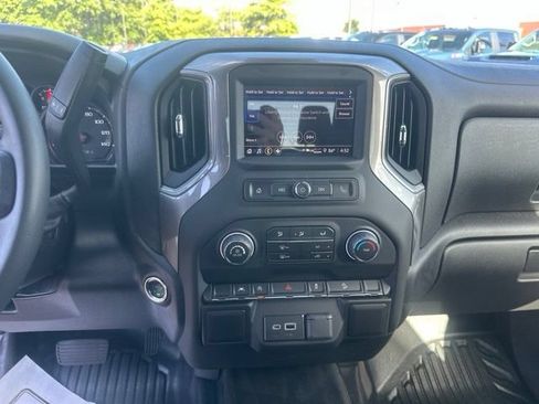 New 2026 Chevrolet Silverado 1500 W/T w/ WT Value Package AWD/4WD image 22